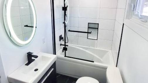 When Should You Call a Thunder Bay Plumber Instead of Fixing It Yourself?